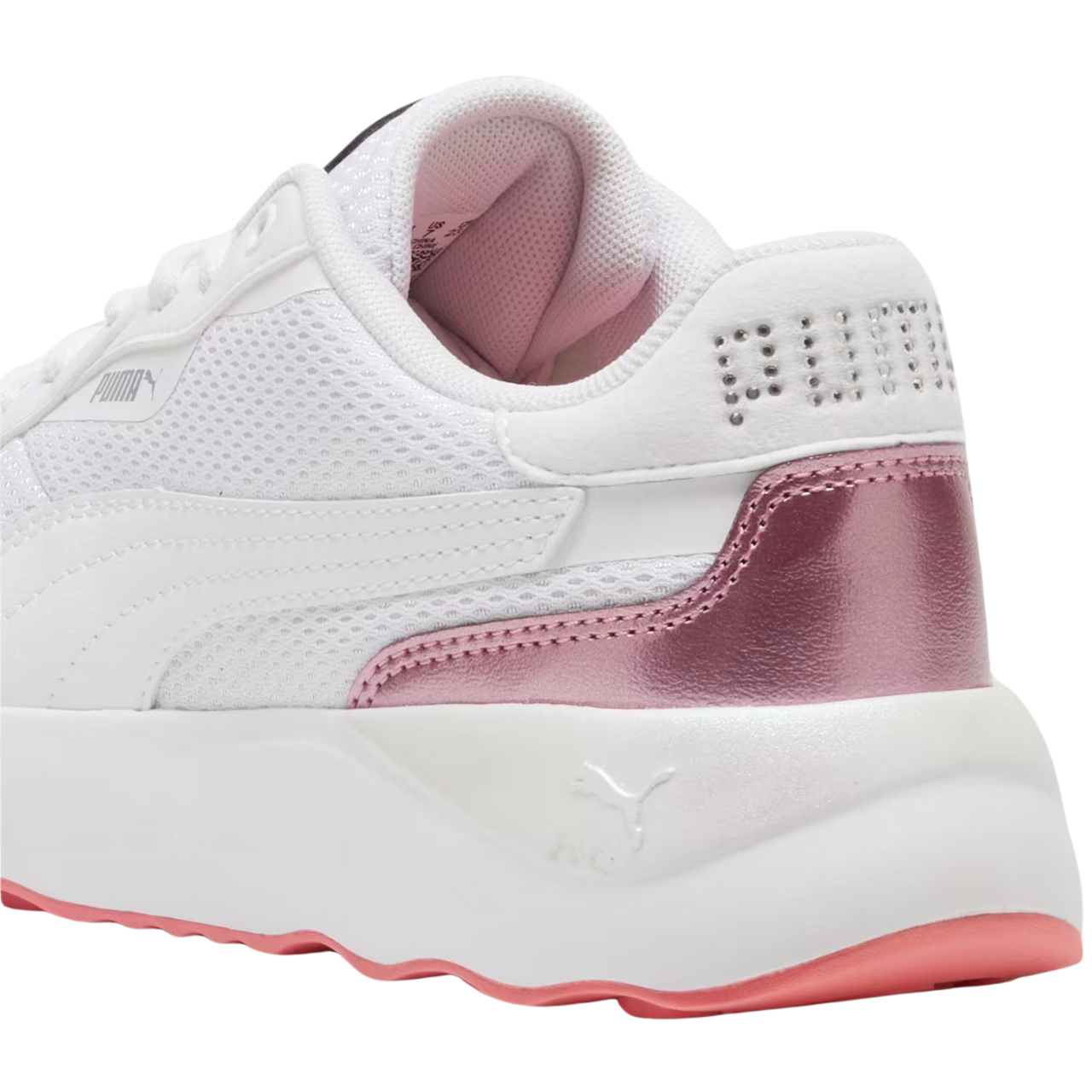 Buty damskie Puma Runtamed Platform GirlPower białe 395259