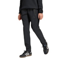 Spodnie dla dzieci adidas Tiro 26 Travel Woven czarne JM5556